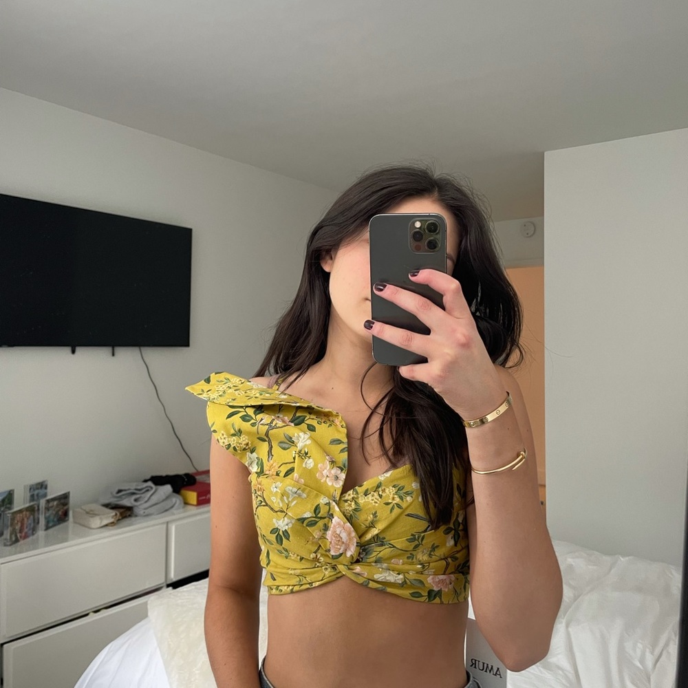 Amur top